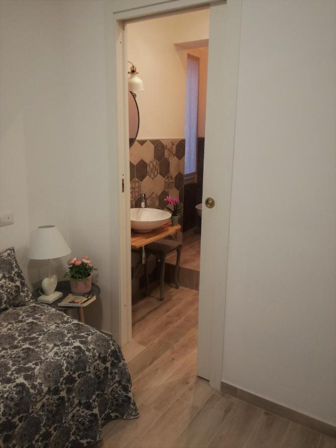 B&B Casa Lilli Foligno Eksteriør billede