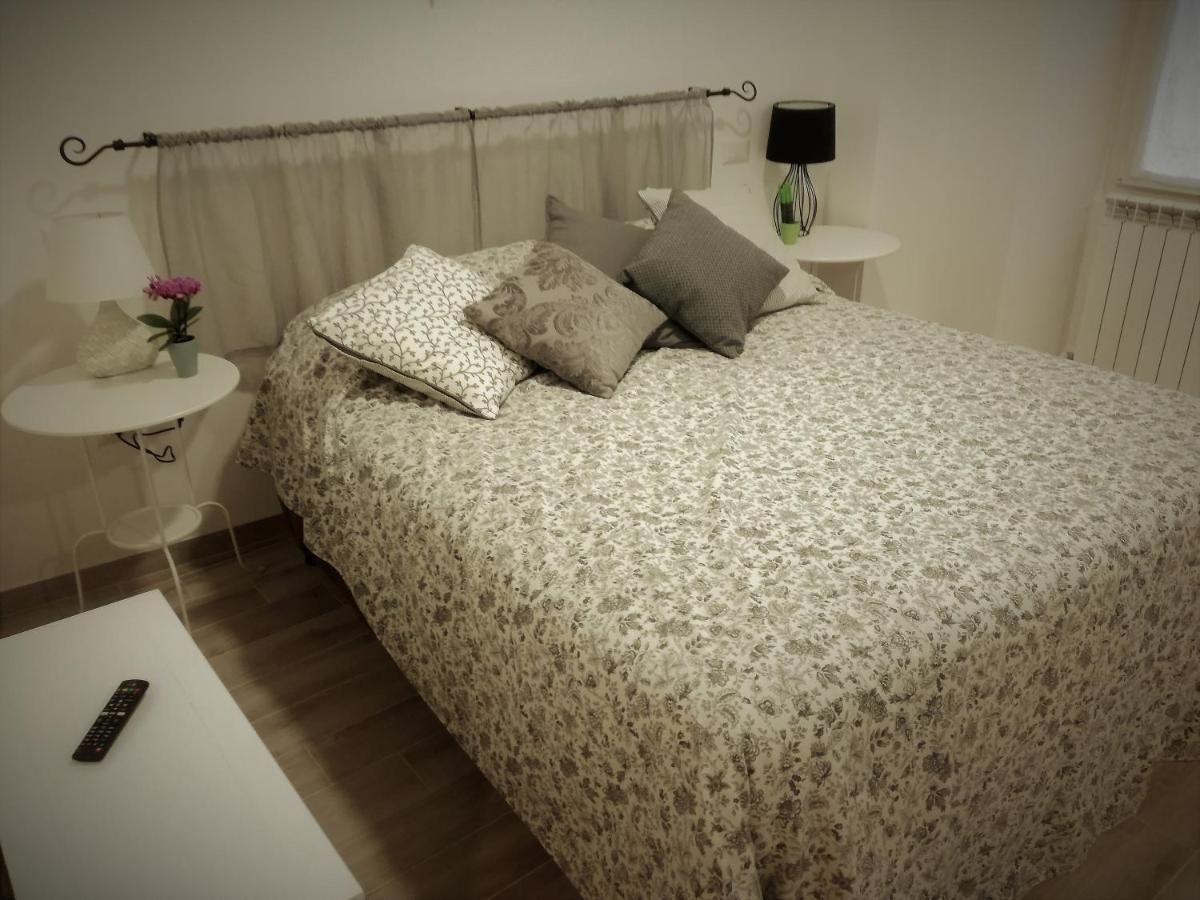 B&B Casa Lilli Foligno Eksteriør billede
